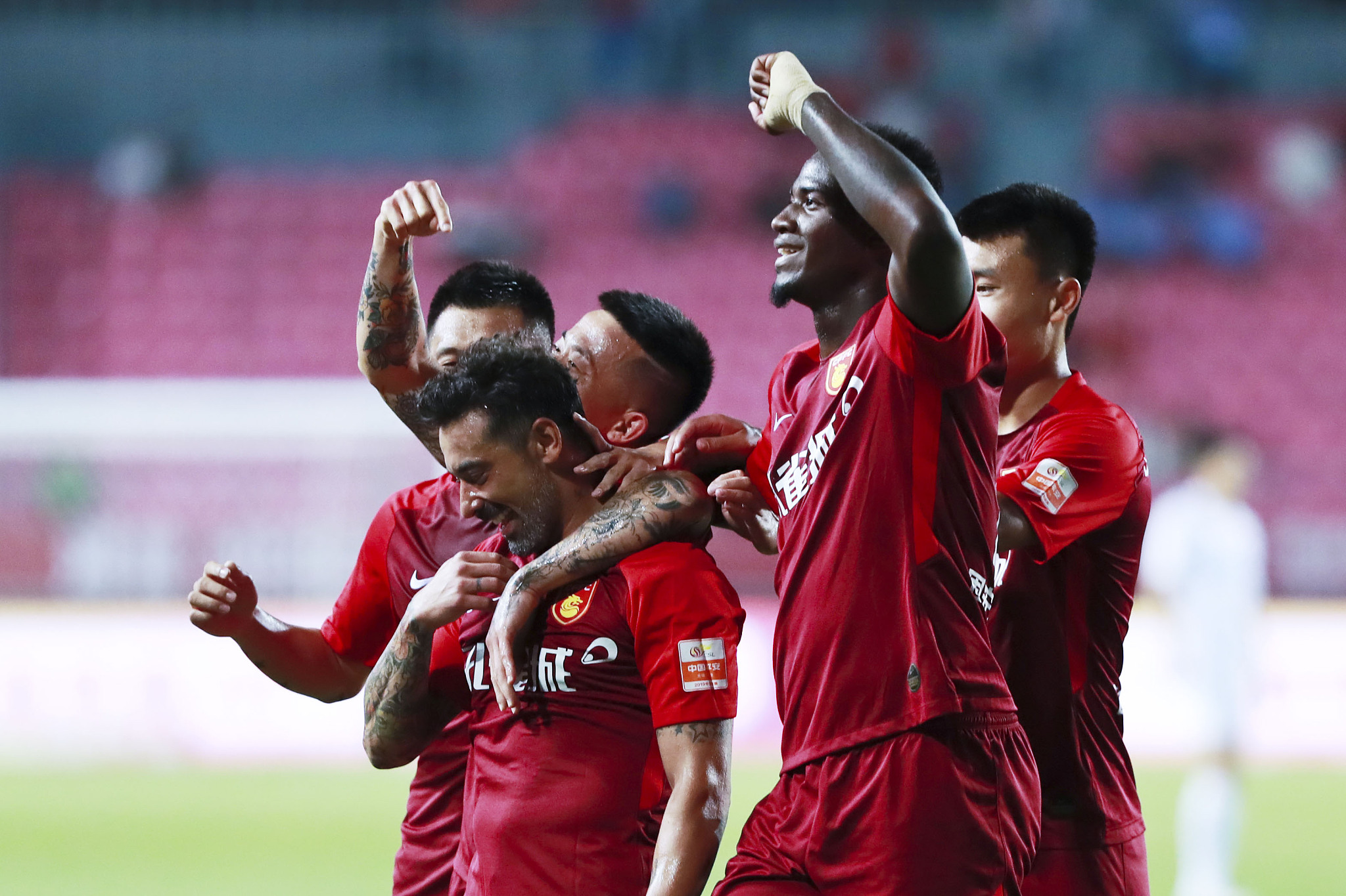 U22国家队今日训练，向余望、吾米提江未加入合练